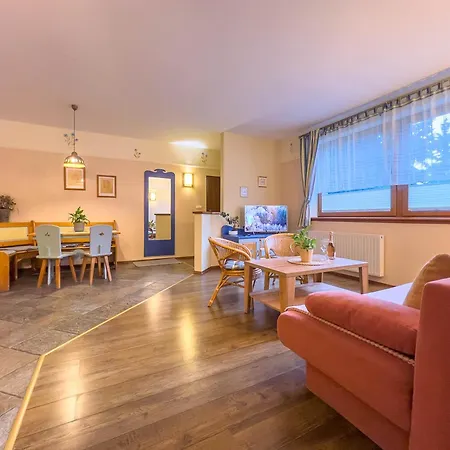 فندق مبيت وإفطار Family Relax Widoki 3*