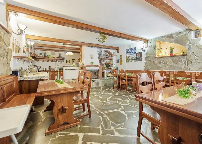 فندق مبيت وإفطار Family Relax Widoki 3*